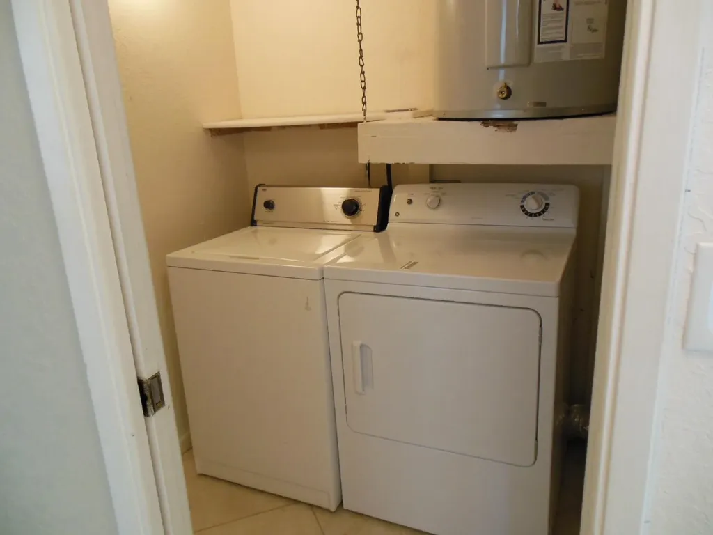500 Egret Circle Delray Beach FL 33444