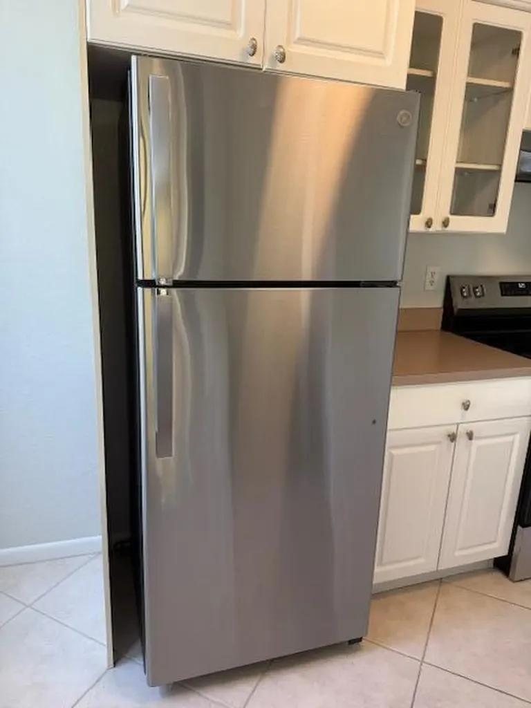 500 Egret Circle Delray Beach FL 33444