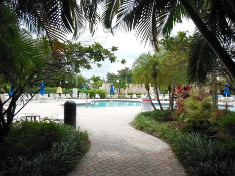500 Egret Circle Delray Beach FL 33444