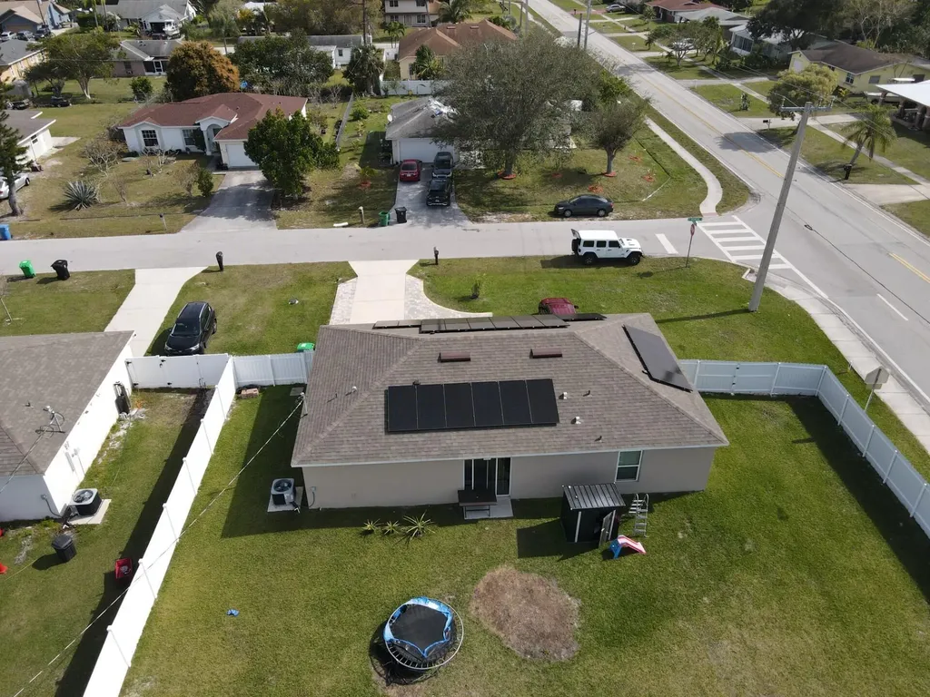 402 NE Mainsail Street Port St Lucie FL 34983