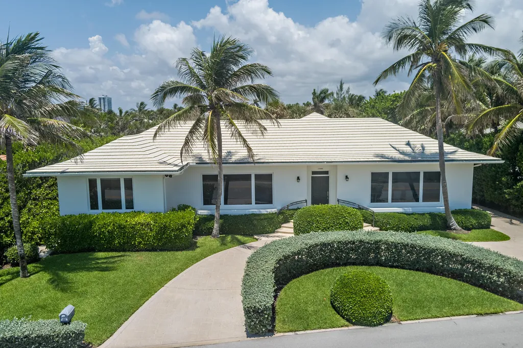 1426 N Ocean Boulevard Palm Beach FL 33480