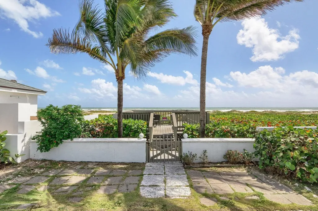 1426 N Ocean Boulevard Palm Beach FL 33480