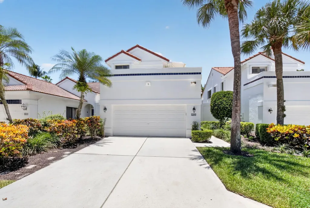 21692 Cromwell Circle Boca Raton FL 33486