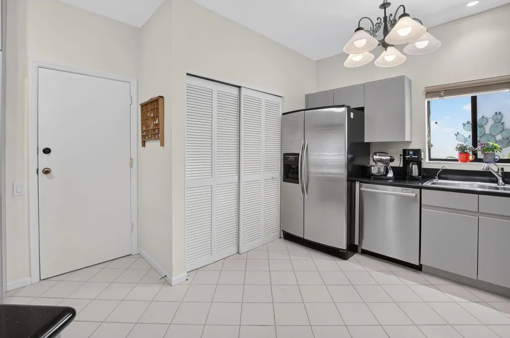 21692 Cromwell Circle Boca Raton FL 33486