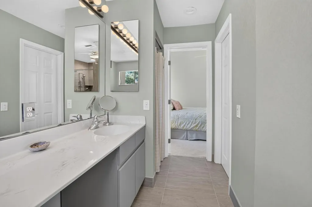 21692 Cromwell Circle Boca Raton FL 33486