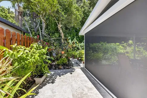 21692 Cromwell Circle Boca Raton FL 33486