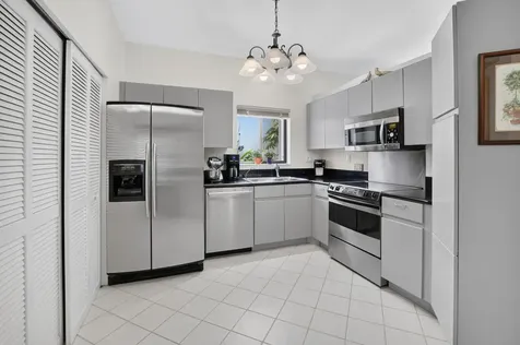 21692 Cromwell Circle Boca Raton FL 33486