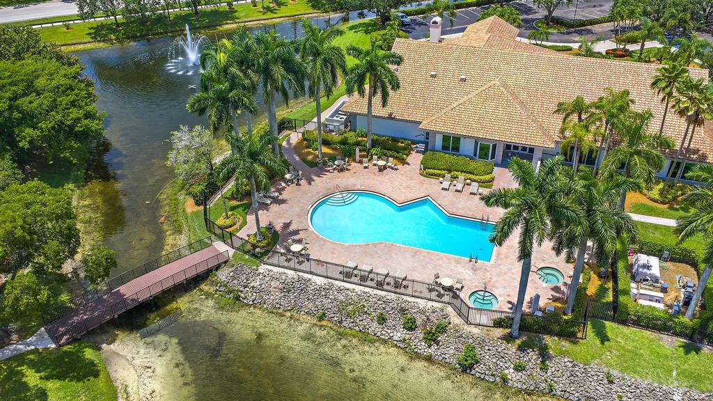 1875 Oak Berry Circle Wellington FL 33414