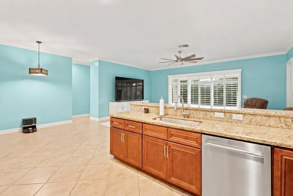 18310 42nd Road N The Acreage FL 33470