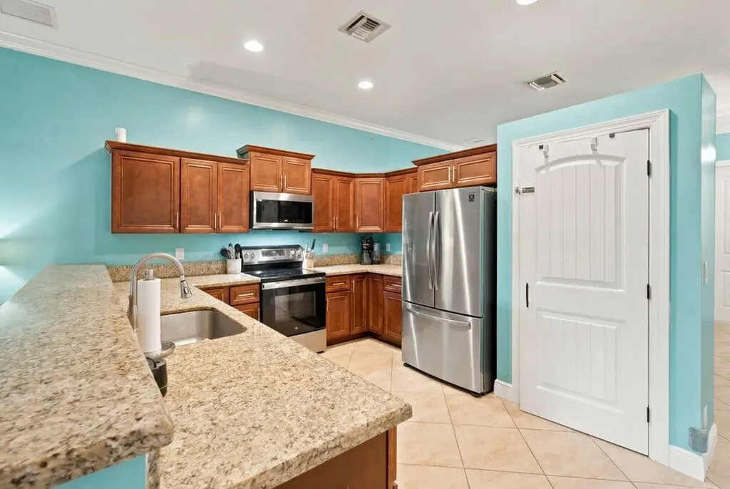 18310 42nd Road N The Acreage FL 33470