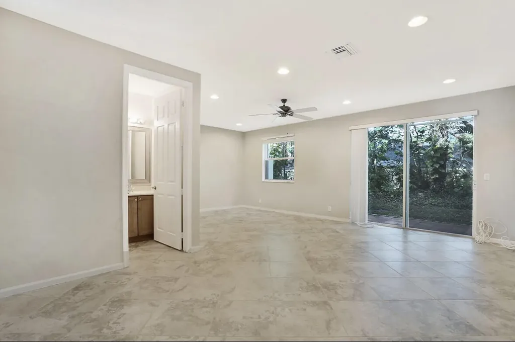 16097 Poppyseed Circle Delray Beach FL 33484