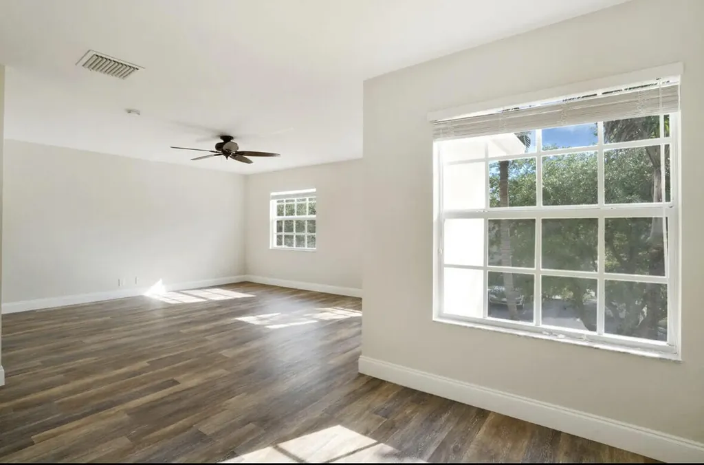 16097 Poppyseed Circle Delray Beach FL 33484