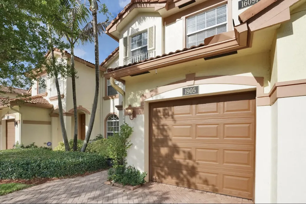16097 Poppyseed Circle Delray Beach FL 33484