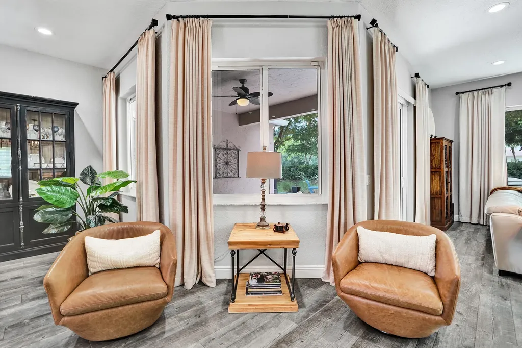 706 Tulip Circle Weston FL 33327
