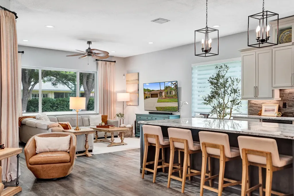 706 Tulip Circle Weston FL 33327