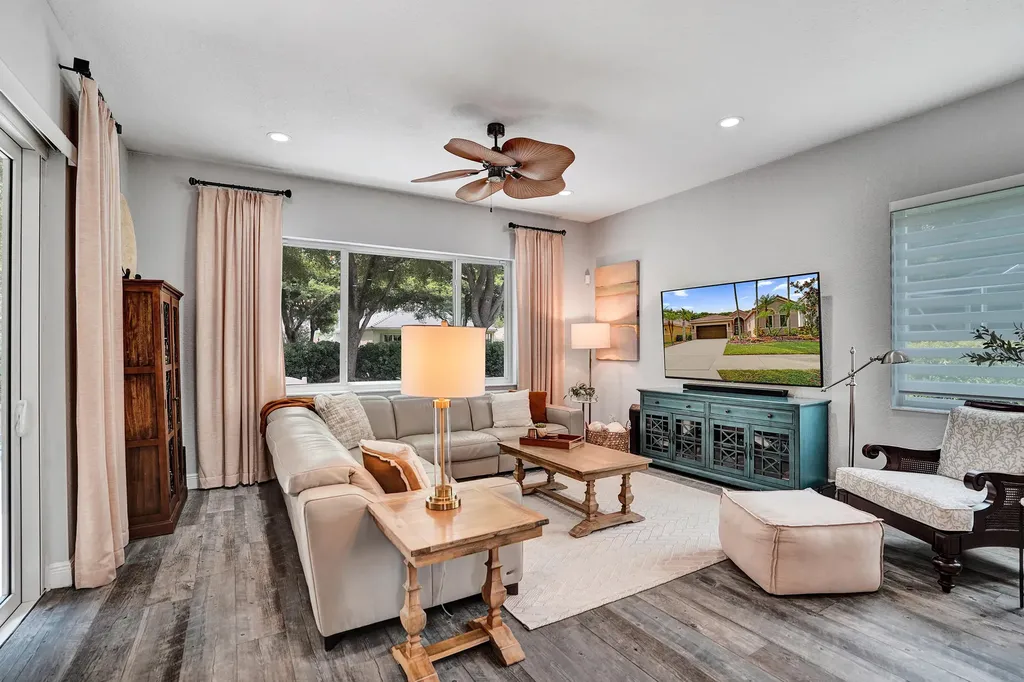706 Tulip Circle Weston FL 33327