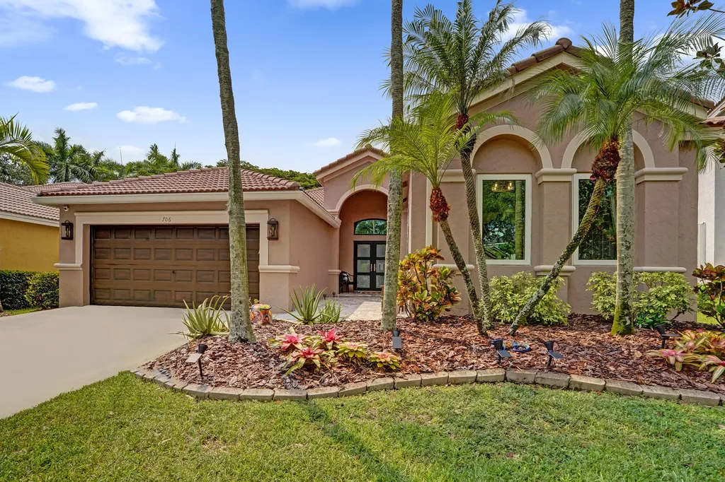 706 Tulip Circle Weston FL 33327