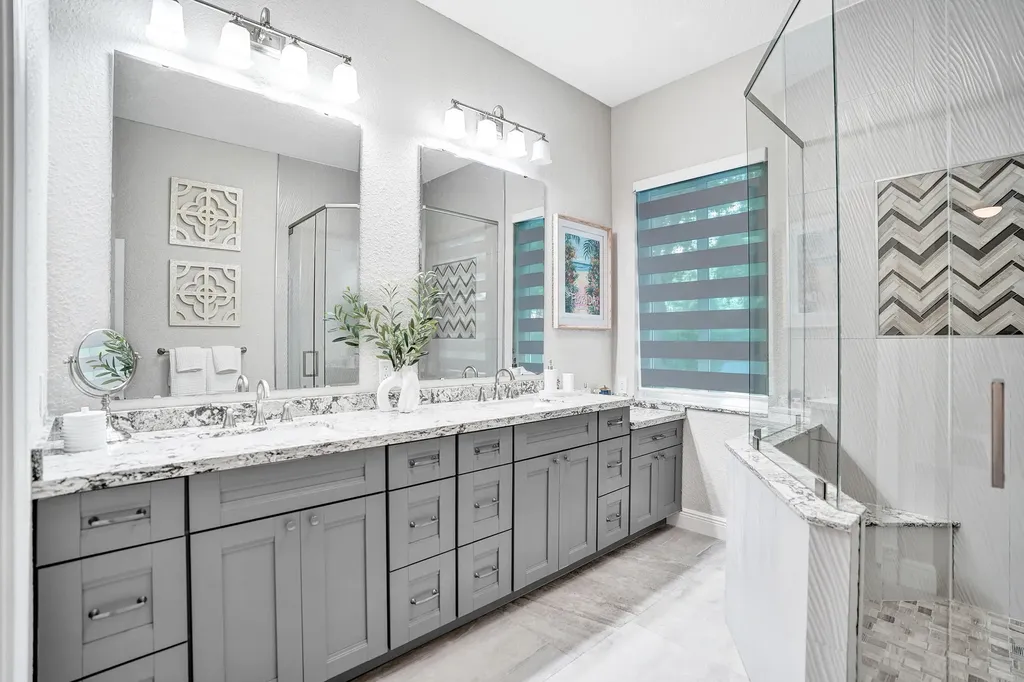 706 Tulip Circle Weston FL 33327