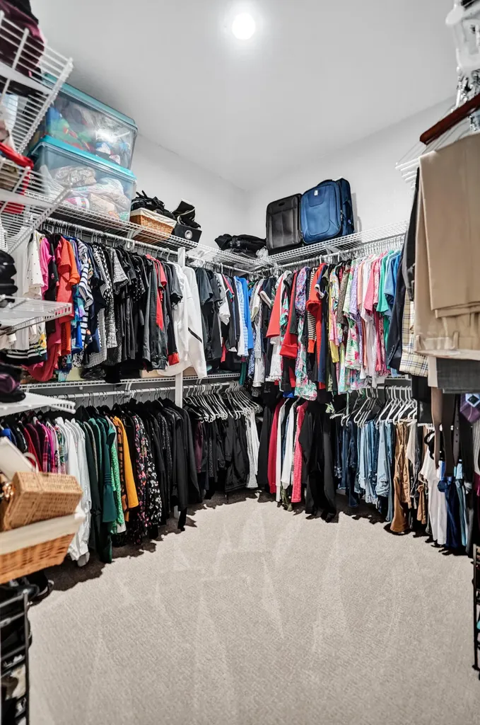 706 Tulip Circle Weston FL 33327