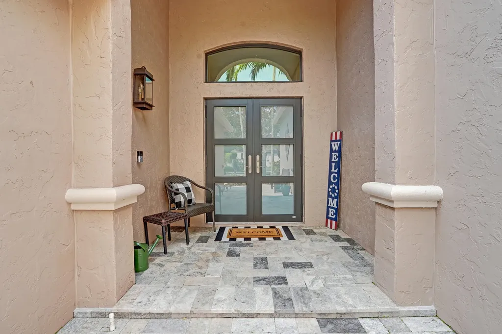 706 Tulip Circle Weston FL 33327
