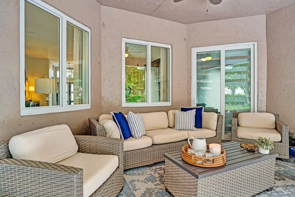 706 Tulip Circle Weston FL 33327