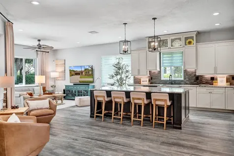 706 Tulip Circle Weston FL 33327