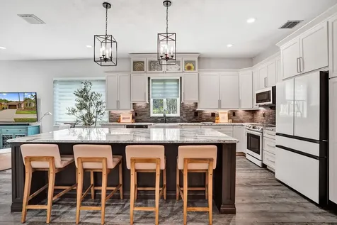 706 Tulip Circle Weston FL 33327