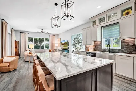 706 Tulip Circle Weston FL 33327