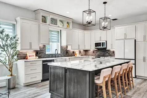706 Tulip Circle Weston FL 33327
