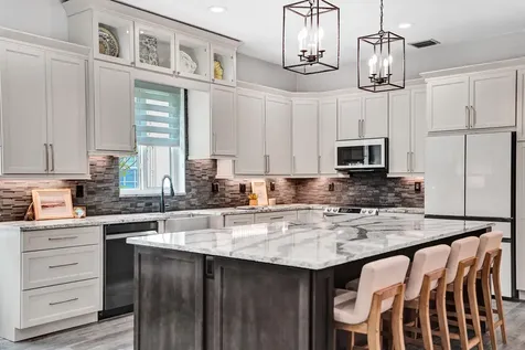 706 Tulip Circle Weston FL 33327