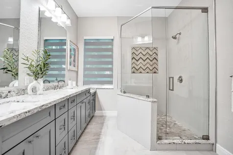 706 Tulip Circle Weston FL 33327