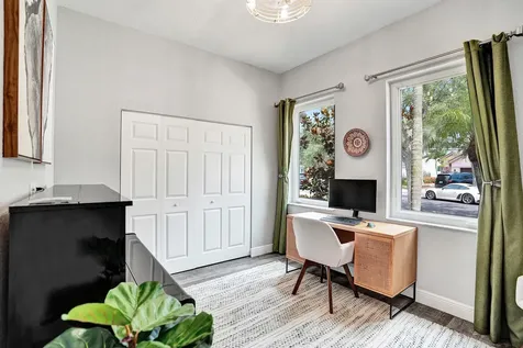 706 Tulip Circle Weston FL 33327