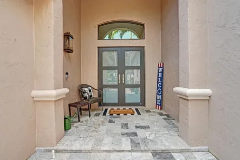 706 Tulip Circle Weston FL 33327