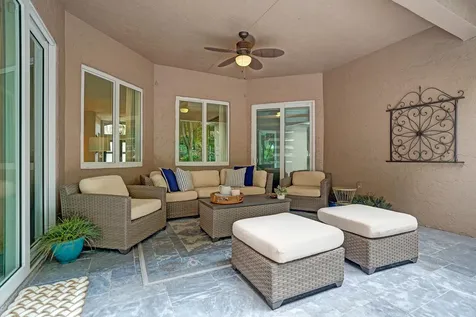 706 Tulip Circle Weston FL 33327