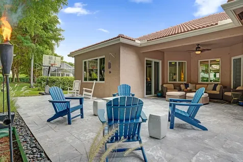 706 Tulip Circle Weston FL 33327