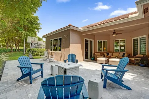 706 Tulip Circle Weston FL 33327