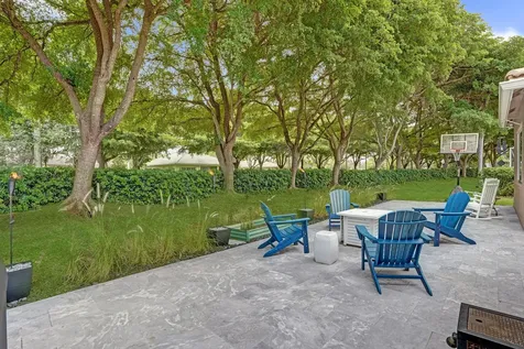 706 Tulip Circle Weston FL 33327