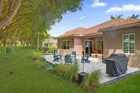 706 Tulip Circle Weston FL 33327