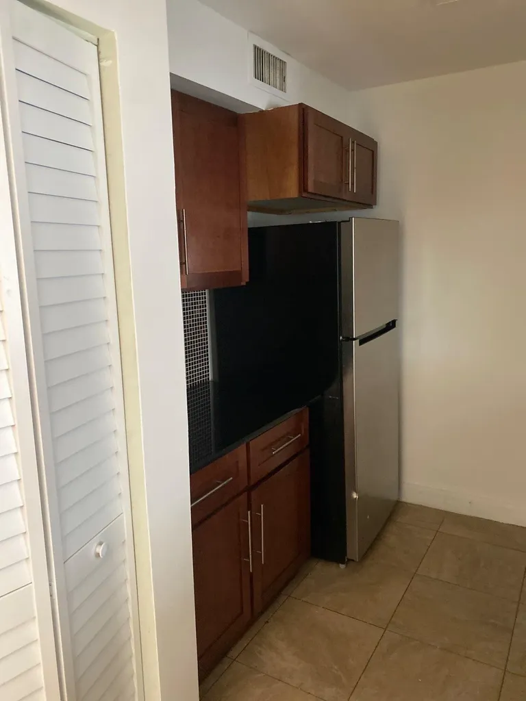 1444 Windsor Court Fort Lauderdale FL 33304