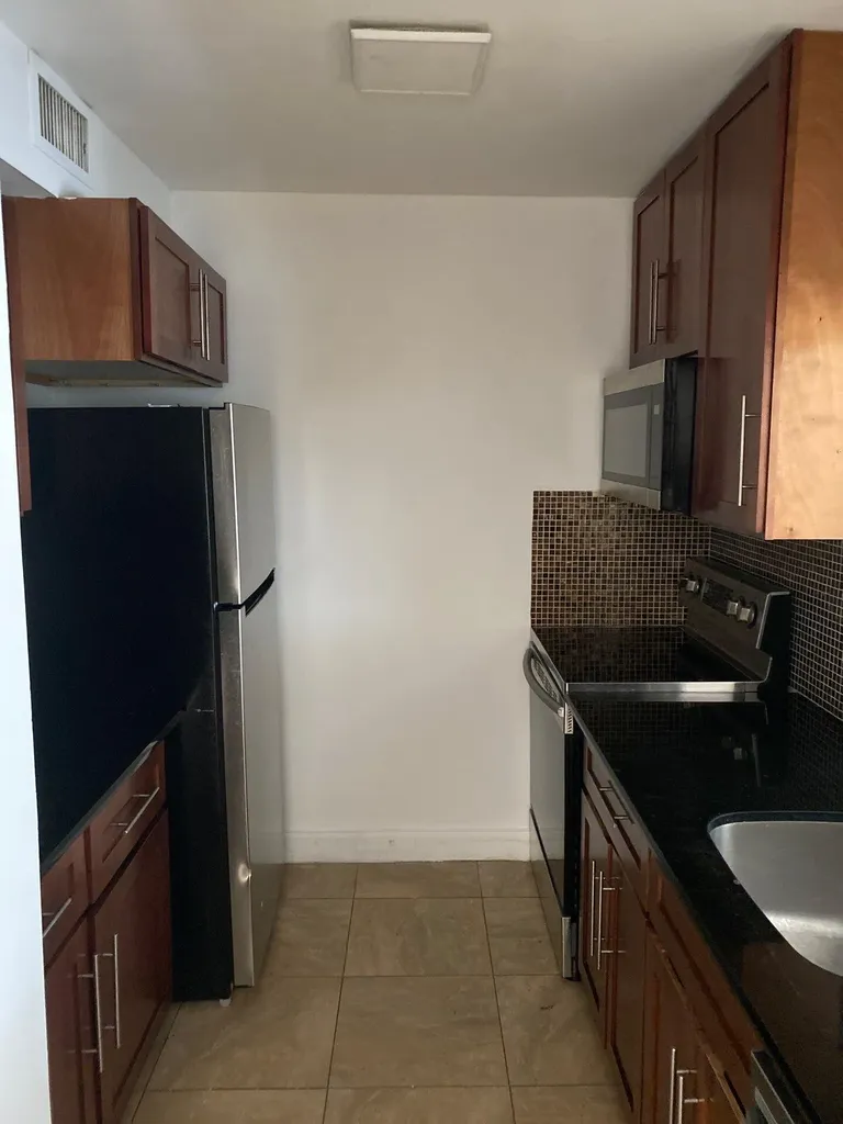 1444 Windsor Court Fort Lauderdale FL 33304