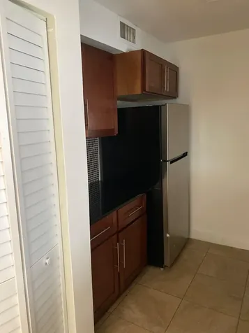 1444 Windsor Court Fort Lauderdale FL 33304