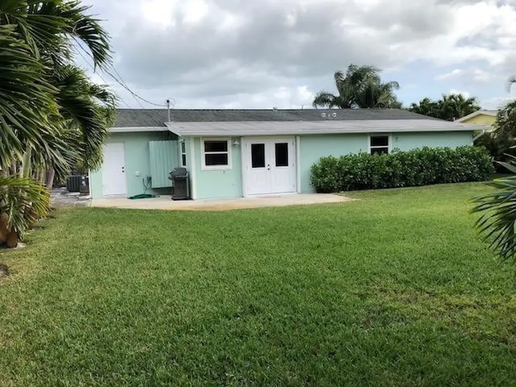 18966 SE Southgate Drive Jupiter FL 33469