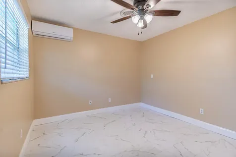 2546 NE Hickory Avenue Jensen Beach FL 34957