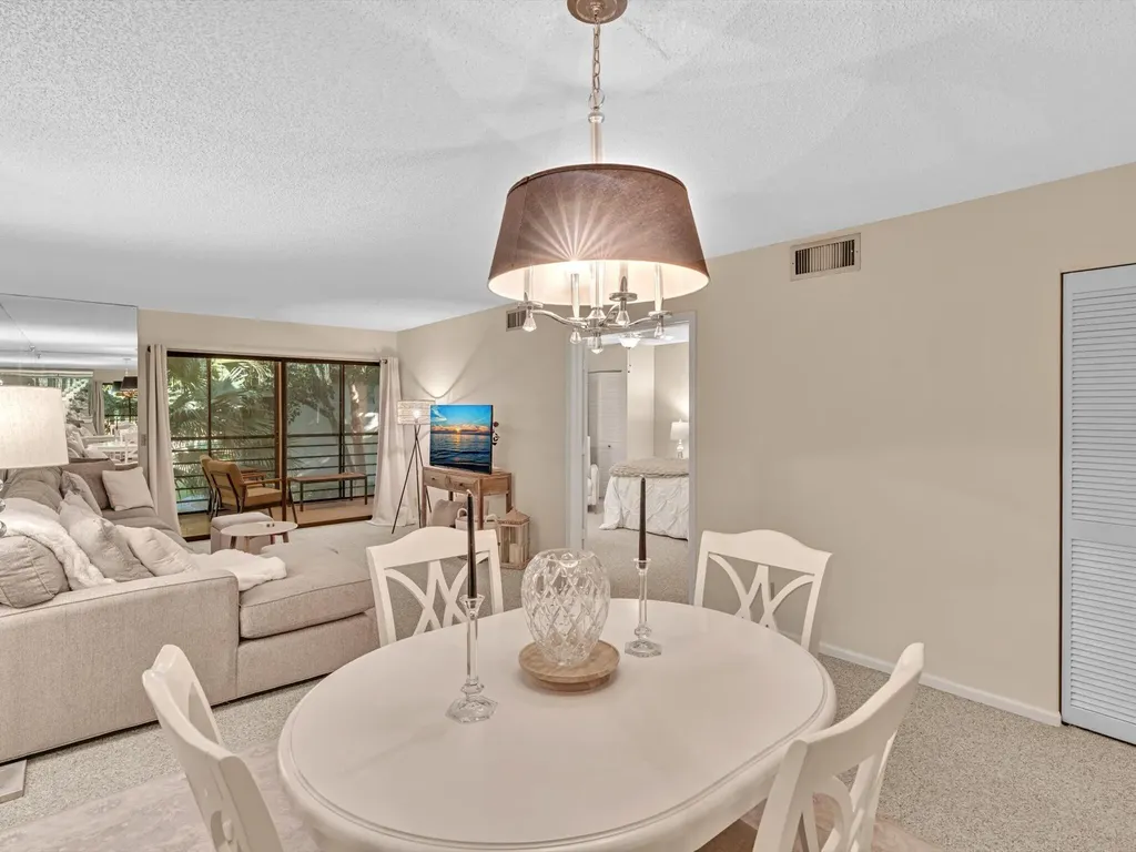 10143 Mangrove Drive Boynton Beach FL 33437