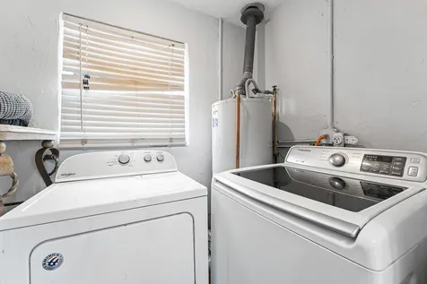 5543 SW 7th Street Margate FL 33068