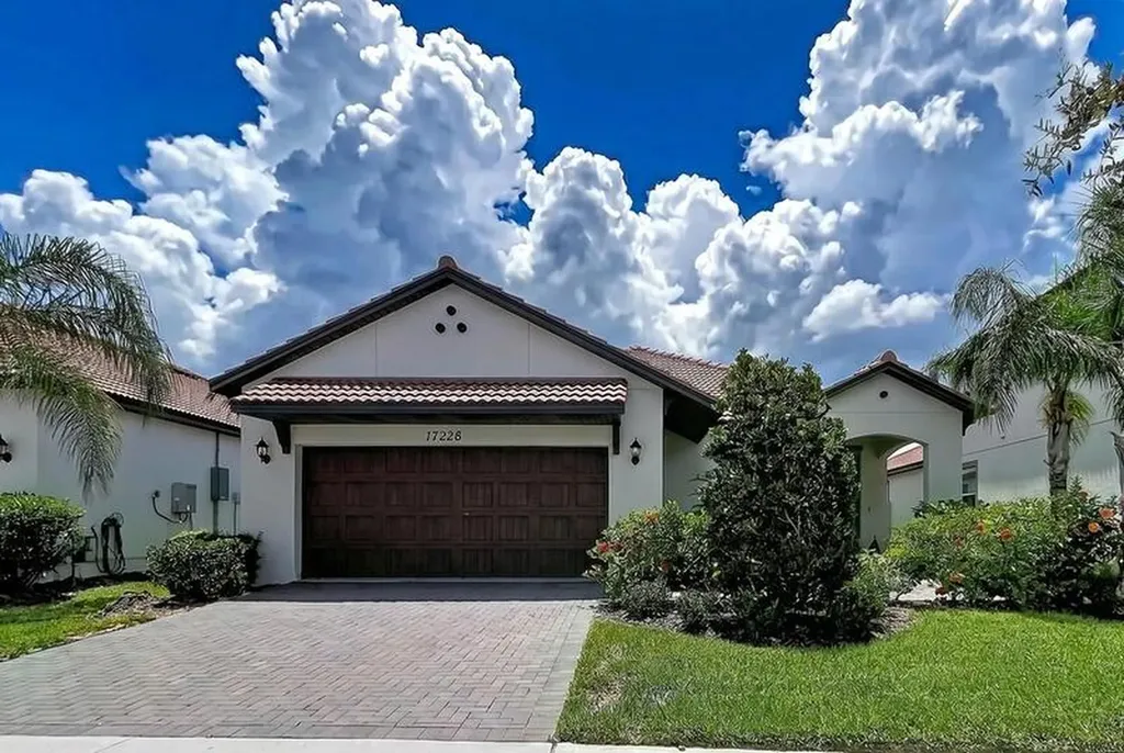17228 Star Banks Street Wimauma FL 33598