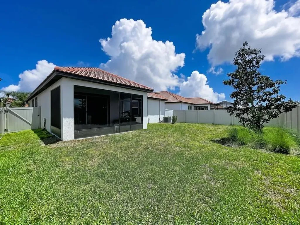 17228 Star Banks Street Wimauma FL 33598