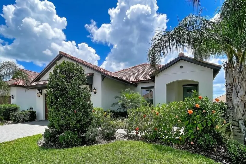 17228 Star Banks Street Wimauma FL 33598