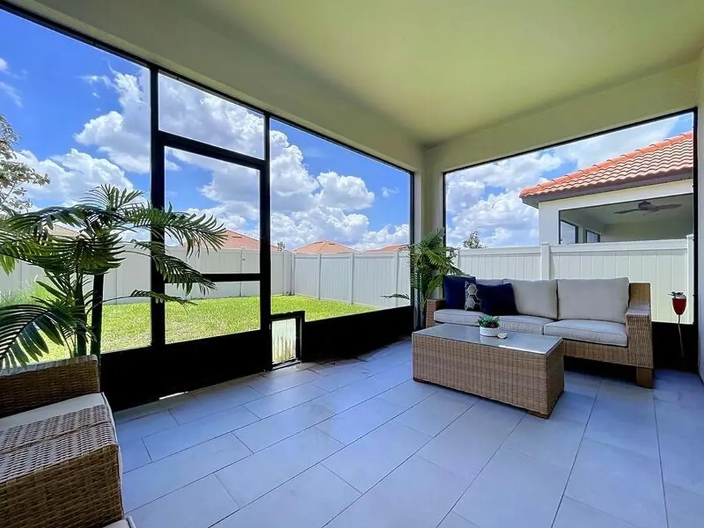 17228 Star Banks Street Wimauma FL 33598