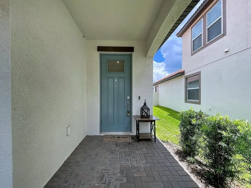 17228 Star Banks Street Wimauma FL 33598